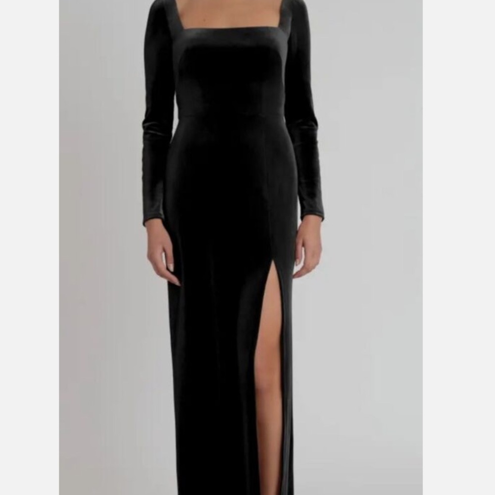 Elegant Black Velvet Gown